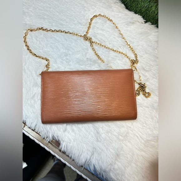 ❤️ Louis Vuitton Epi Wallet On Chain A507U0 - Picture 4 of 14